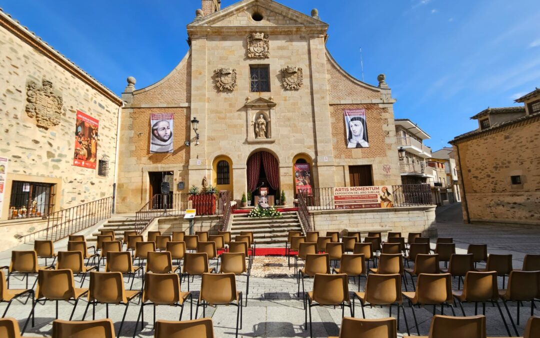 SE INAUGURA “ARTIS MOMENTUM”, LA EXPOSICIÓN DEL AÑO JUBILAR TERESIANO (ALBA DE TORMES, SALAMANCA)