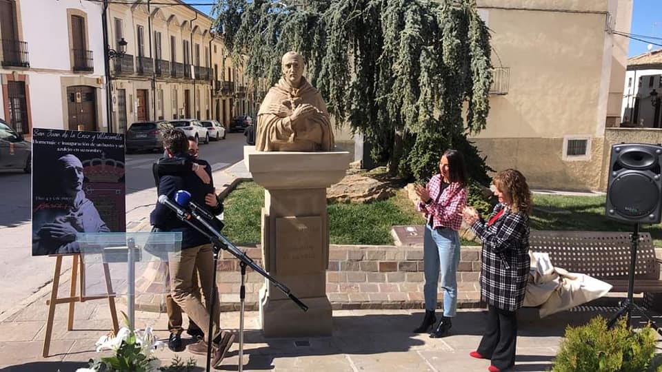 Inaugurado un monumento a San Juan de la Cruz en Villacarrillo (Jaén)