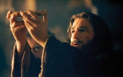 «El que come mi carne y bebe mi sangre tiene vida eterna»