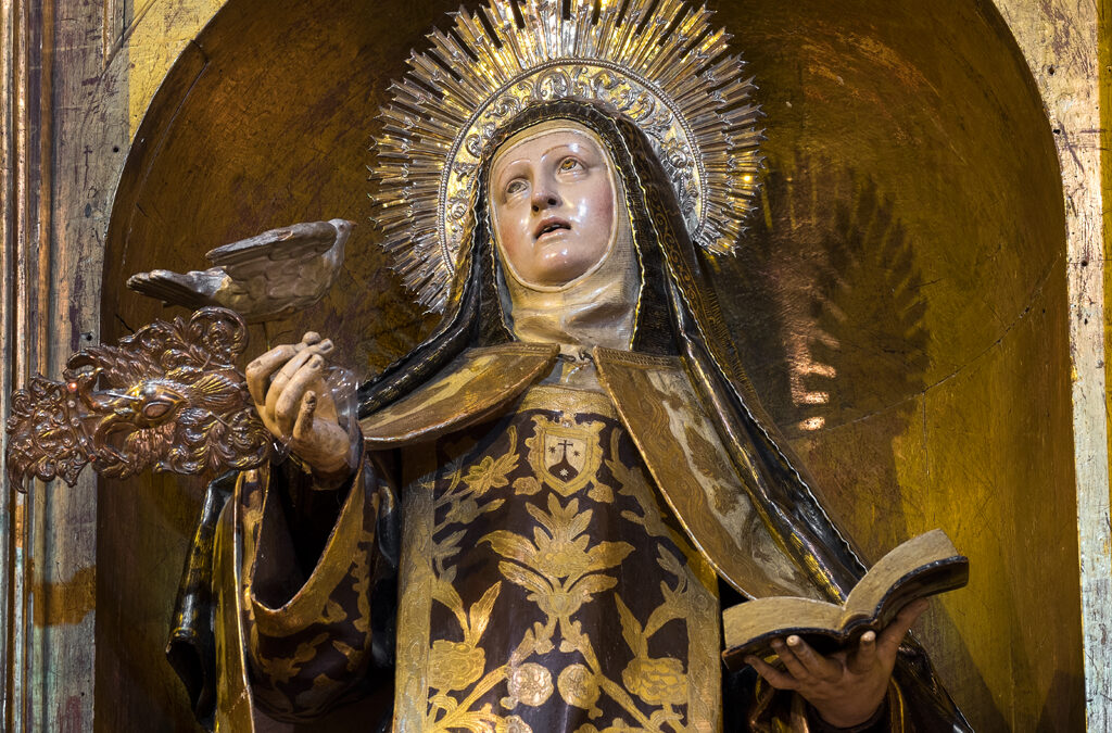 SANTA TERESA DE JESÚS, CRÍTICA DE SU TIEMPO: “ESTÁSE ARDIENDO EL MUNDO”