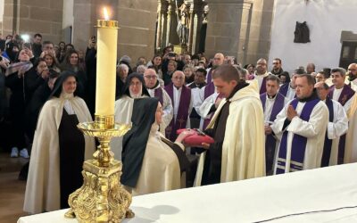 Les Carmelites Descalces s’acomiaden de Santiago