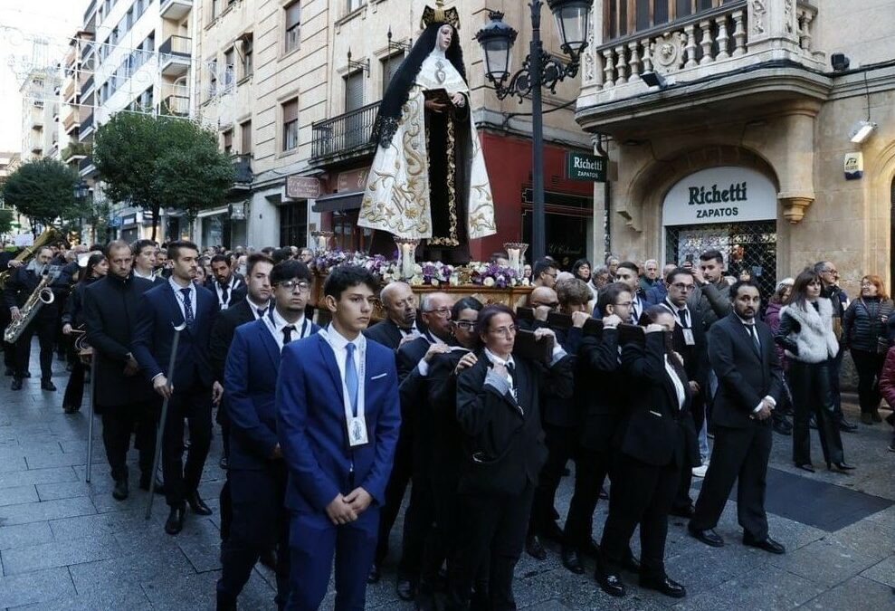 Procesión Teresiana en Salamanca