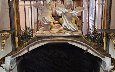 Visita al sepulcre buit de santa Teresa