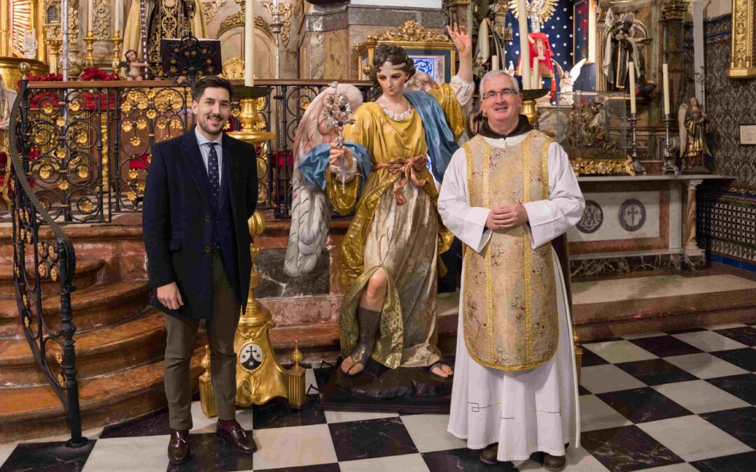 PRESENTACIÓN DE LOS NUEVOS ARCÁNGELES DE ABRAHAM CEADAPARA EL ÁTICO DEL RETABLO MAYOR DEL SANTO ÁNGEL
