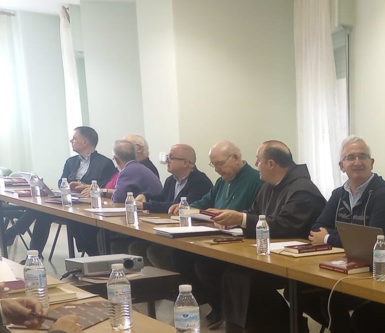 Comienza el Consejo Plenario Provincial en Burgos con una reflexión sobre el décimo aniversario de la Provincia Sta. Teresa de Jesús (Ibérica)