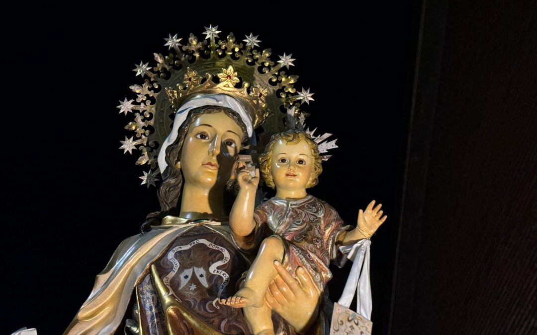 María, Reina y Hermana del Carmelo