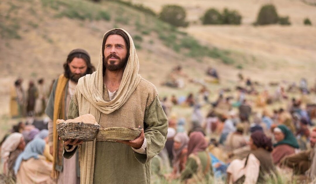 «Comieron todos y se saciaron»