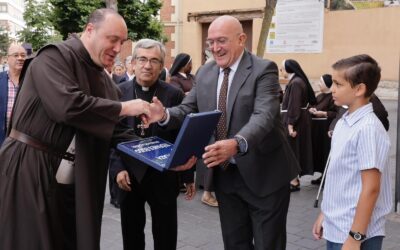Valladolid inaugura la plaça Teófanes Egido: un homenatge al frare carmelita i gran historiador