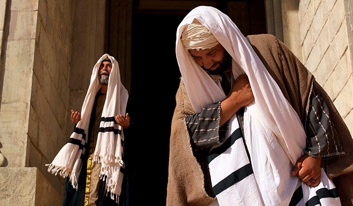 «Todo el que se enaltece será humillado; y el que se humilla será enaltecido»