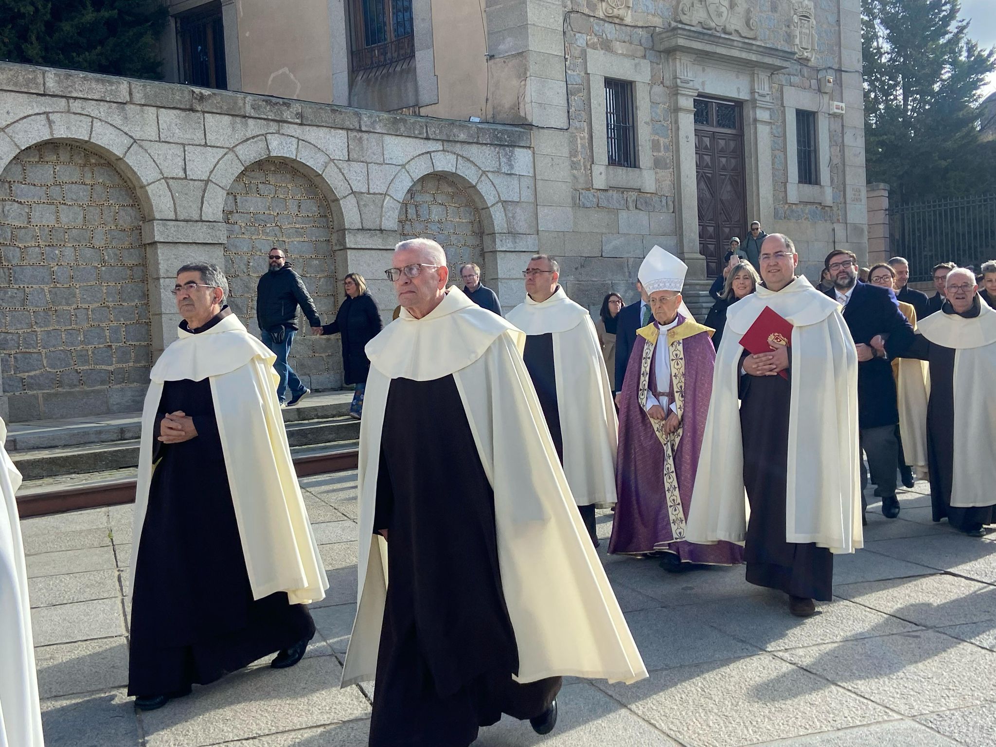 311ac461-e0c7-460e-a754-653b991998b5