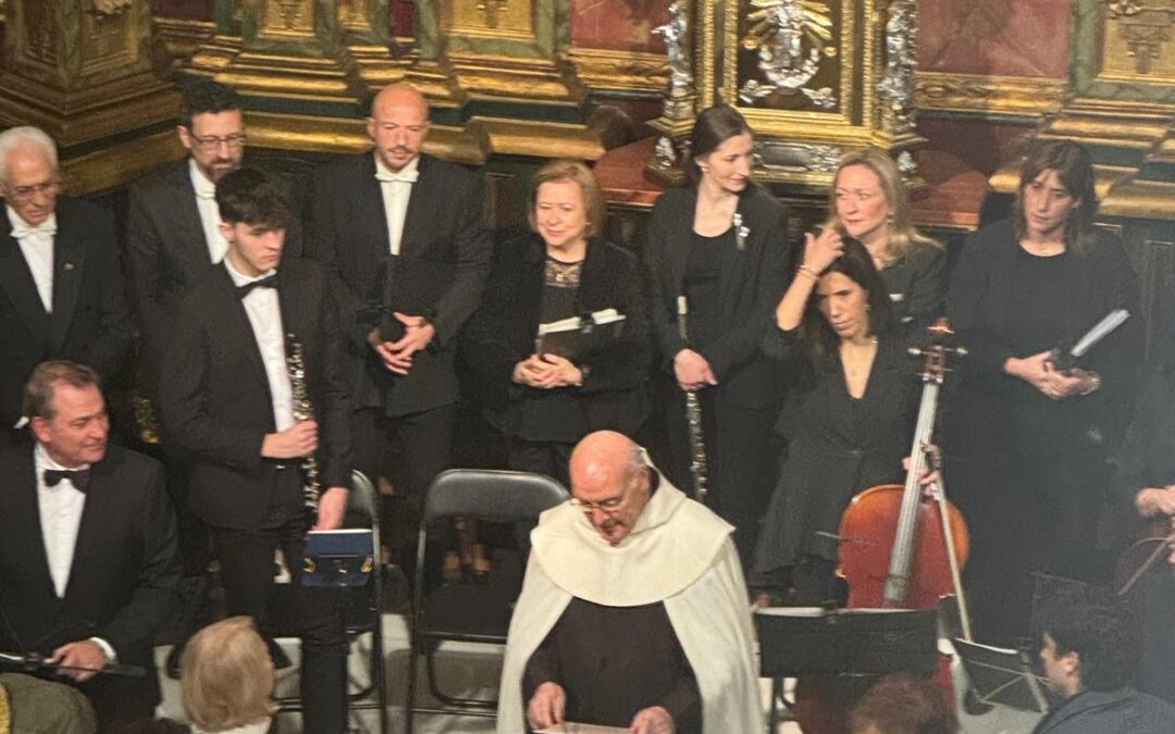 El Grupo Polifónico San Juan de la Cruz celebra els 50 anys cantant la “Evocación de la Muerte” del sant a Úbeda