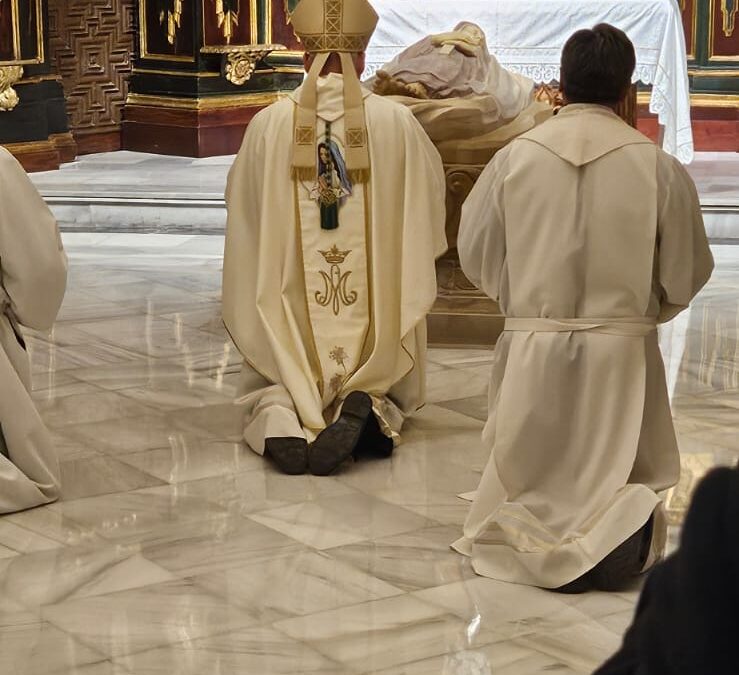 Úbeda obre solemnement la Porta Santa i inaugura l’Any Jubilar Santjoanista a nivell diocesà