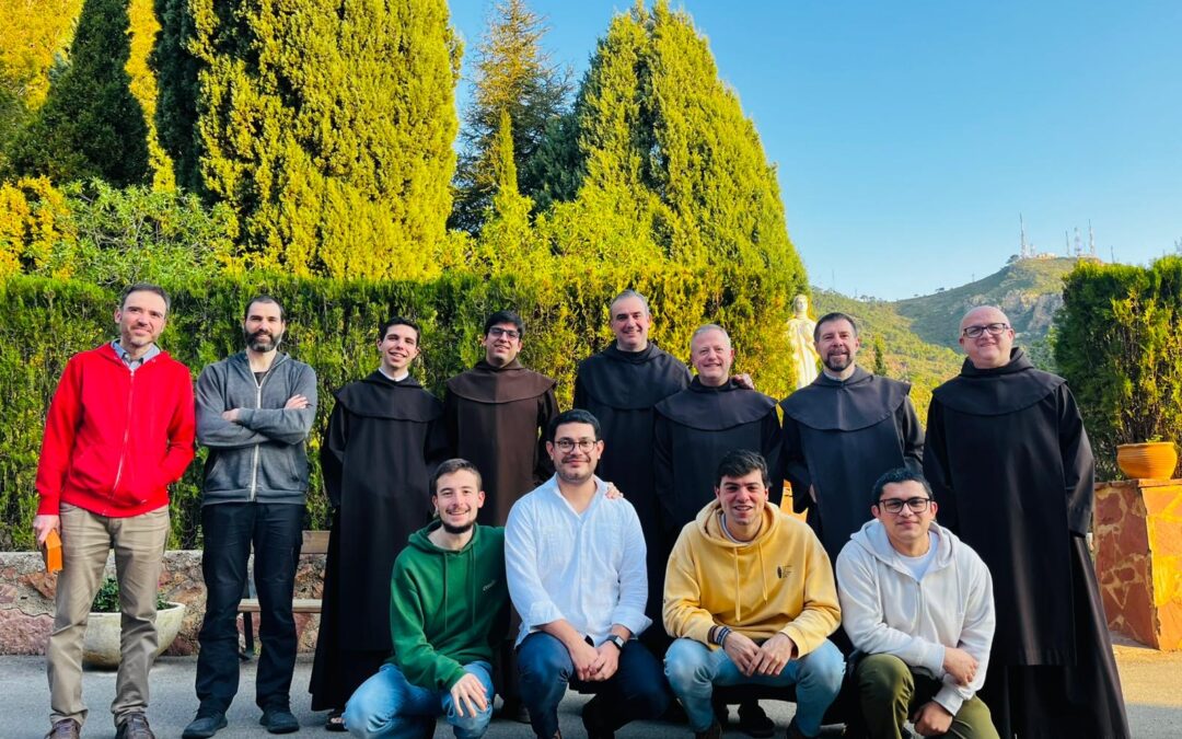 Encuentro de formandos en el Desierto de las Palmas