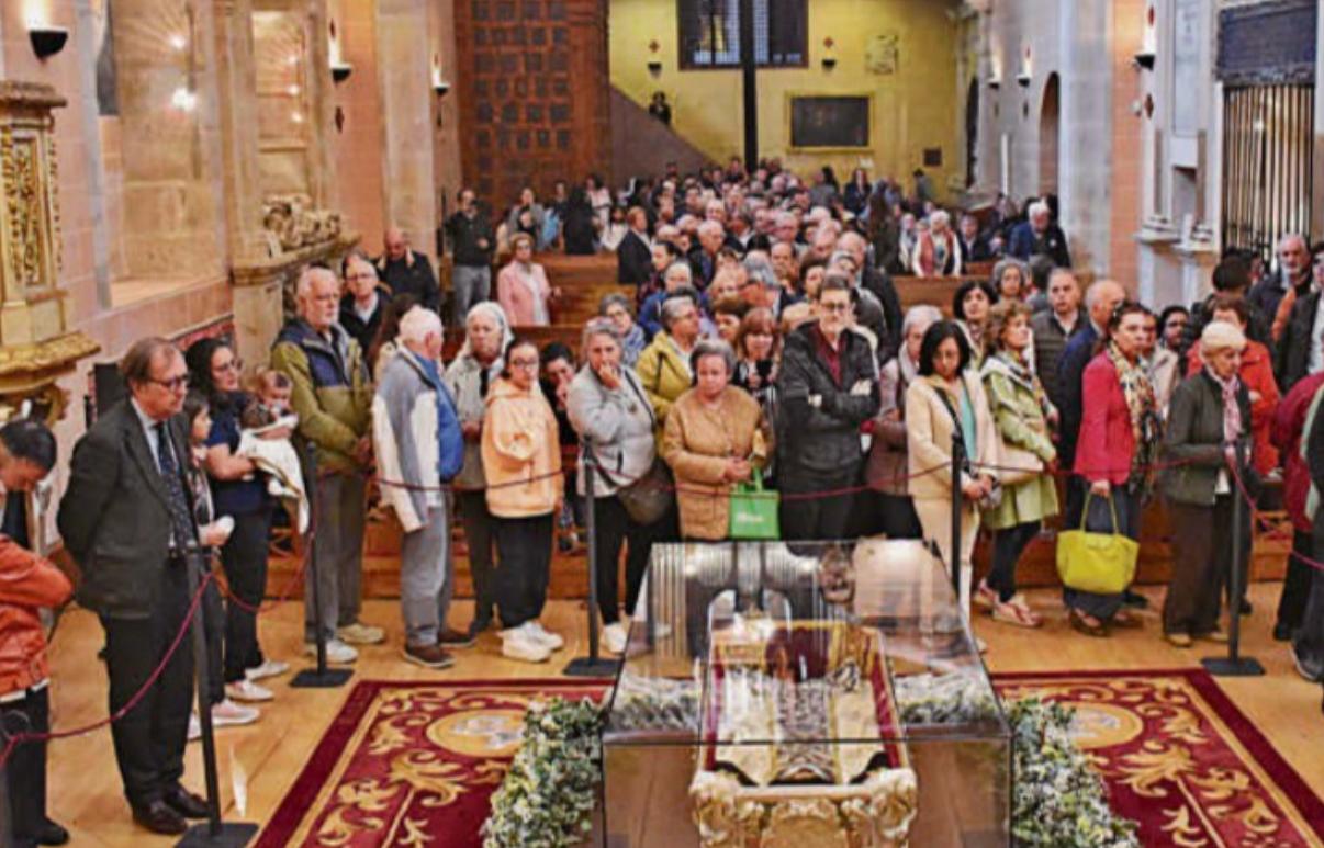 ENTREVISTA AL P. MIGUEL ÁNGEL POR EL ANIVERSARIO DE LA VENERACIÓN PÚBLICA DE SANTA TERESA DE JESÚS