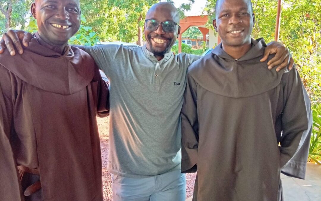 Benjamín Ouedraogo i Célestin Ouandé, ordenats sacerdots a Dédougou