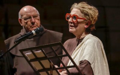 Isabel Ordaz y el diálogo literario de Luce López-Baralt y Ángel García Galiano protagonizan el inicio de la 49.ª Semana Sanjuanista de Úbeda